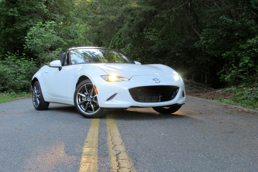 2020 Mazda MX-5 Miata 