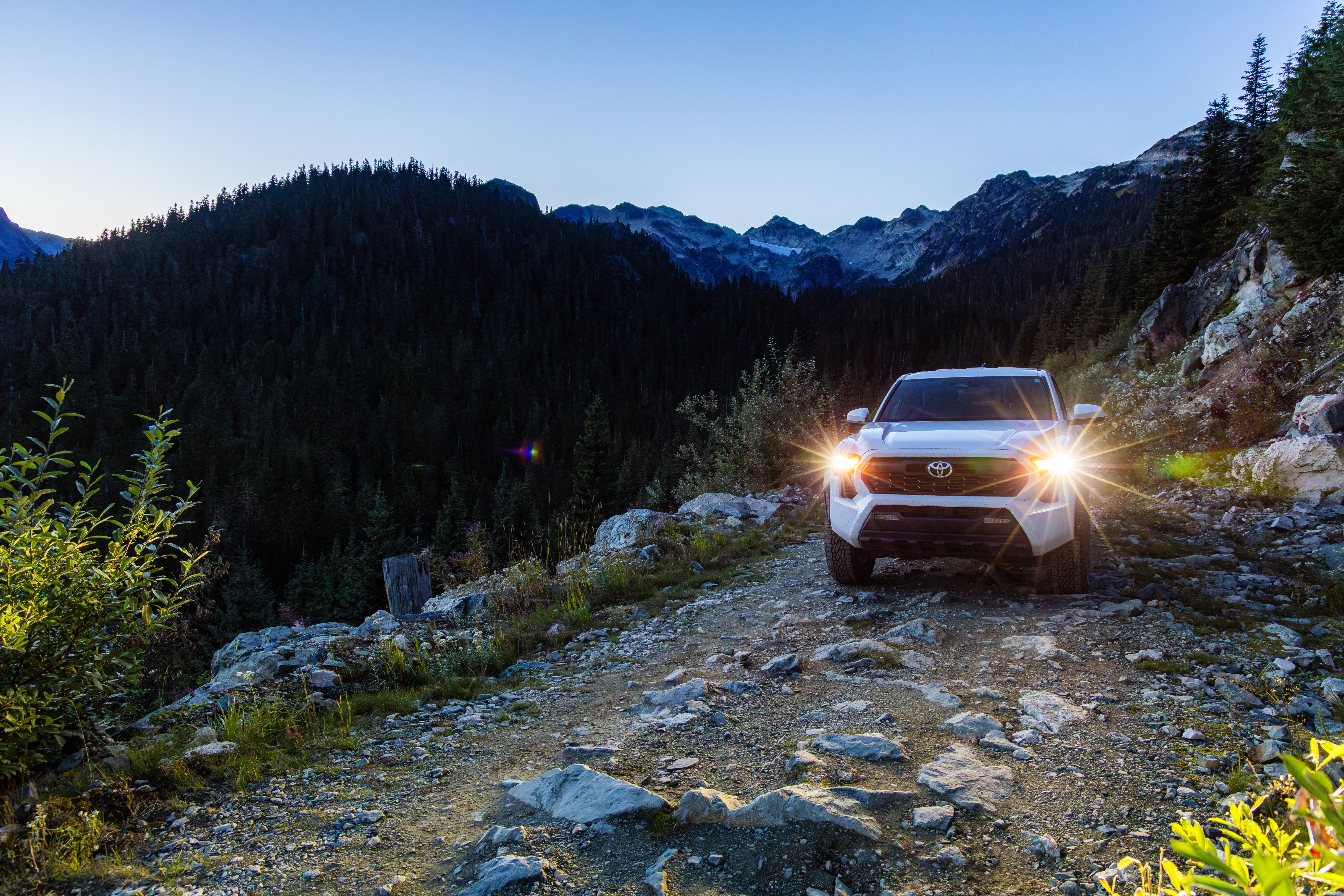 Why Buying a Late-Model Used Car is a Smart Choice