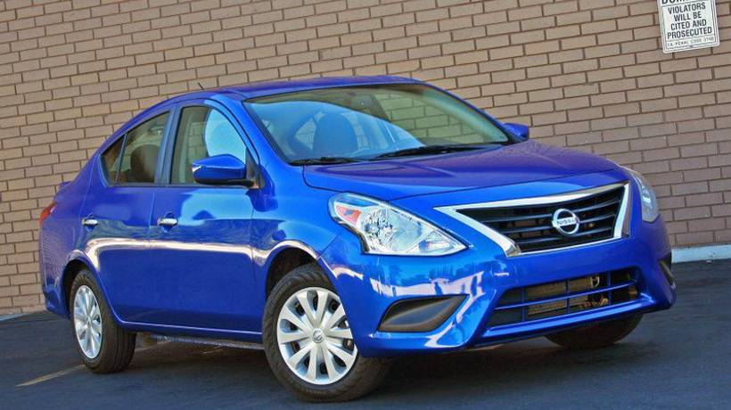 2015-Nissan-Versa-Sedan-002_2.jfif