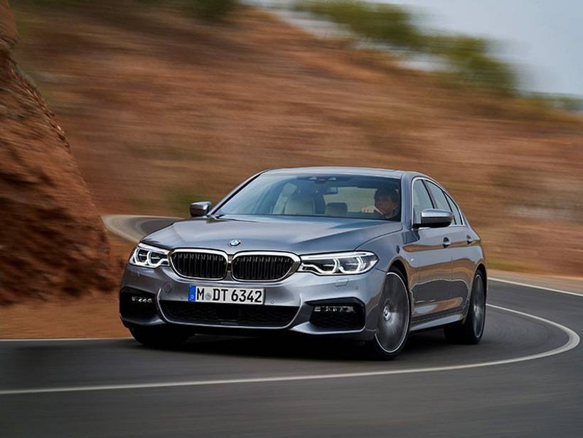 2019-BMW-5-Series.jpg