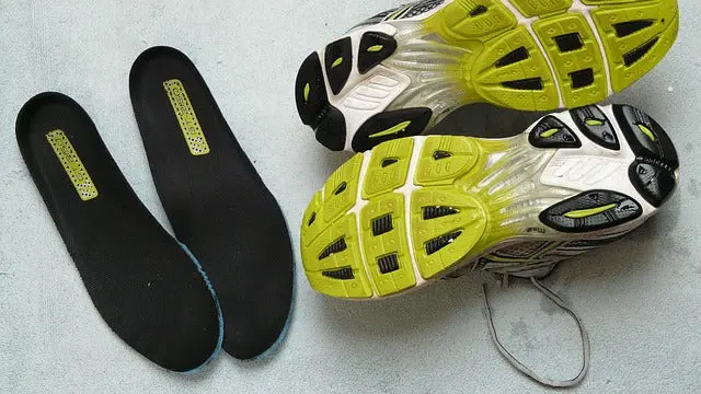 running-shoes-insole-640x360.jpg