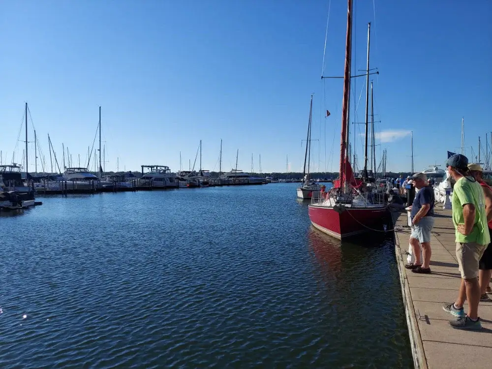 aproaching-dock-erie-people-waiting-cp-op.webp