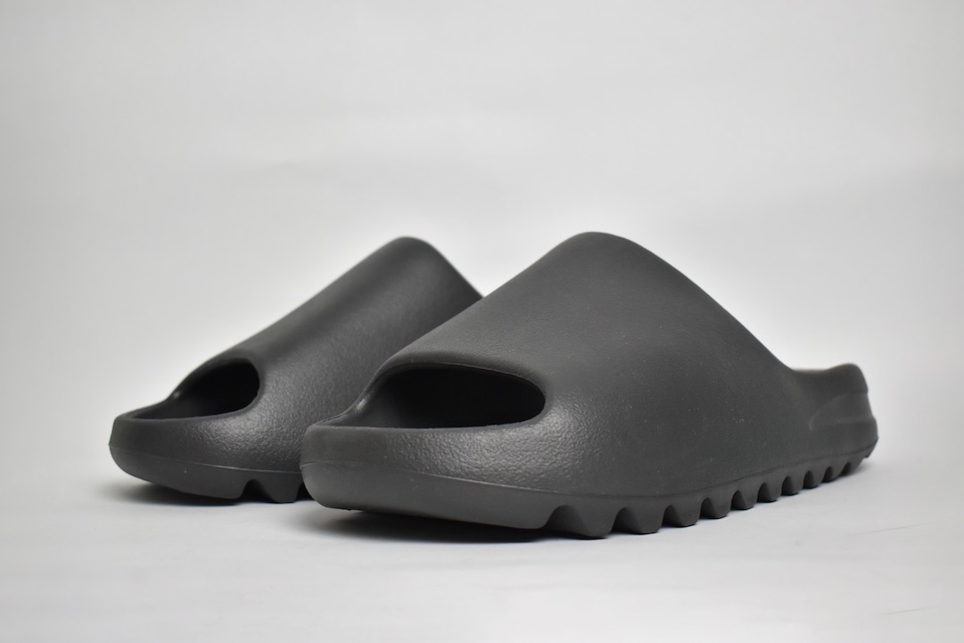 adidas Yeezy Slide Onyx