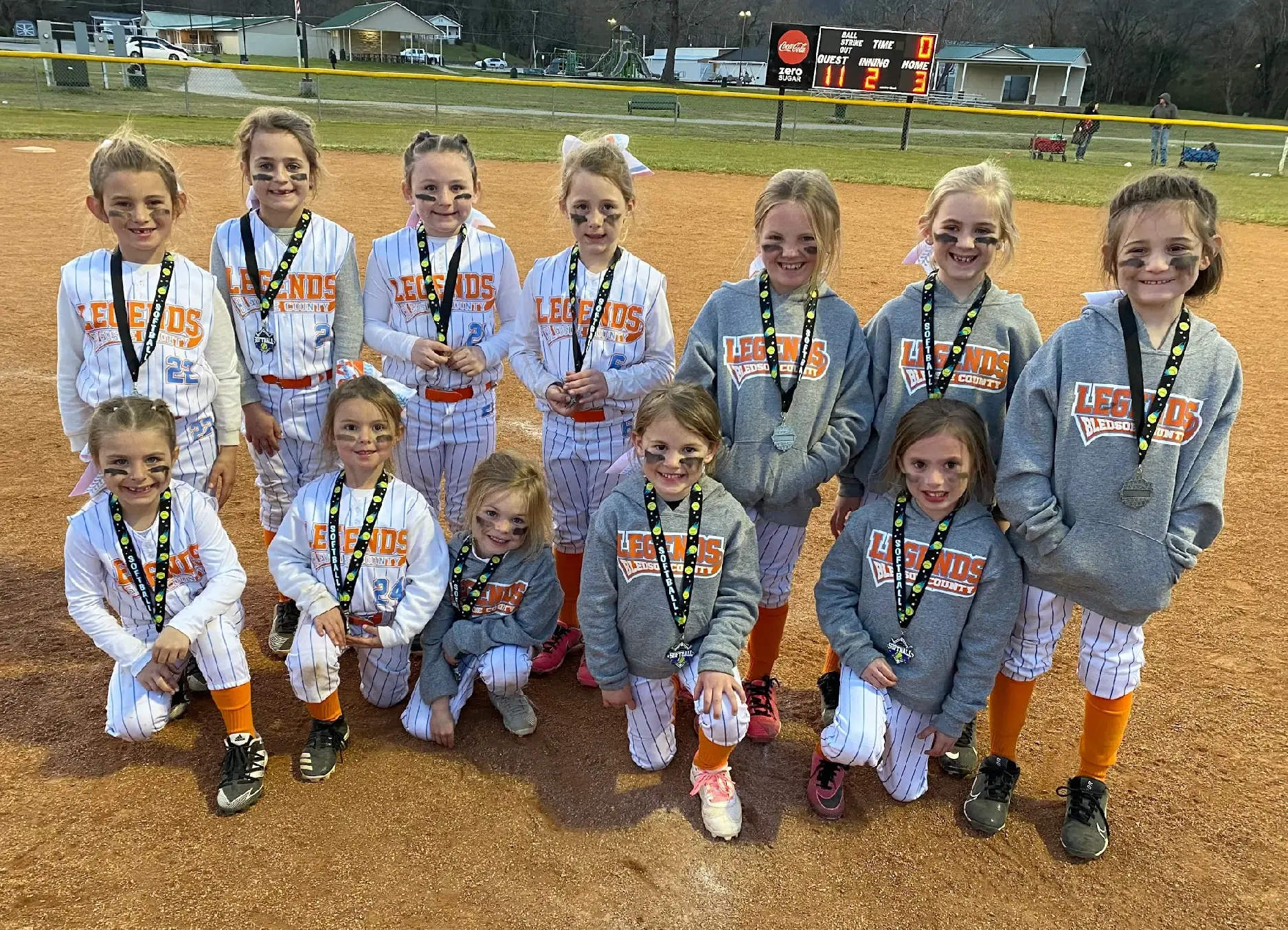 Softball team photo 14