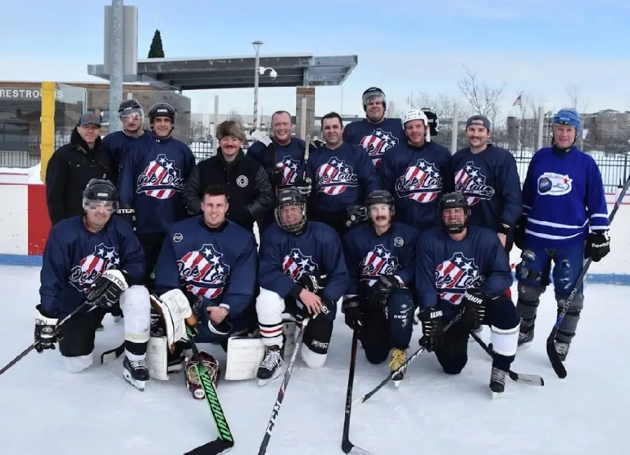 Hockey team photo 9