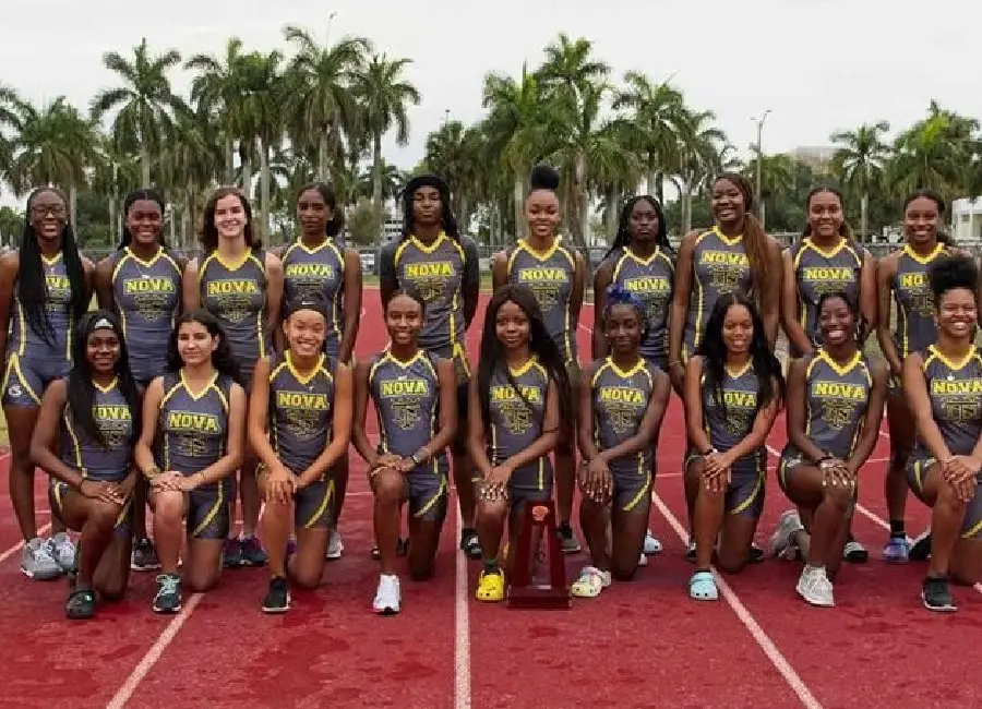 League team photo 8