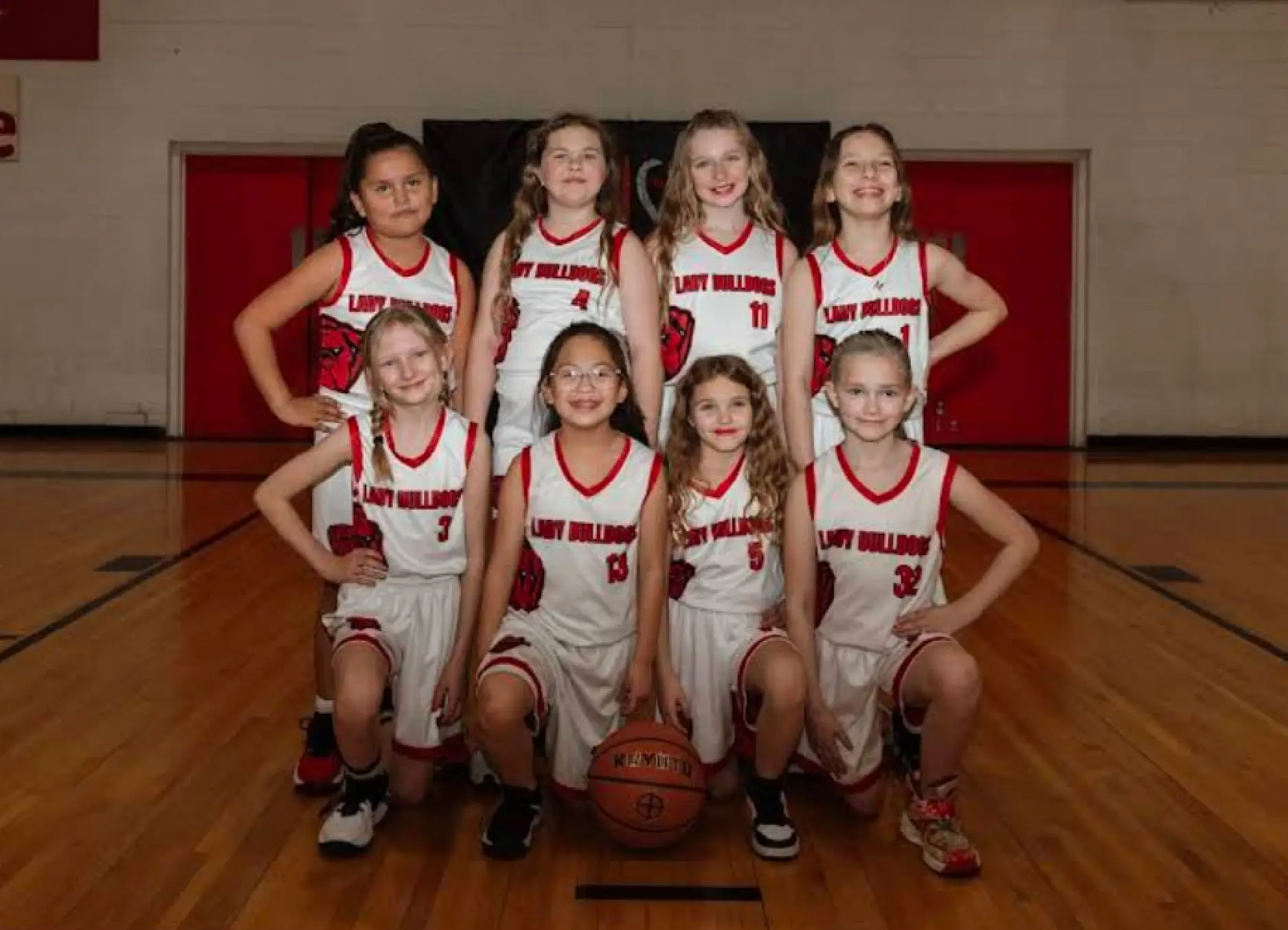 Basketball team photo 15