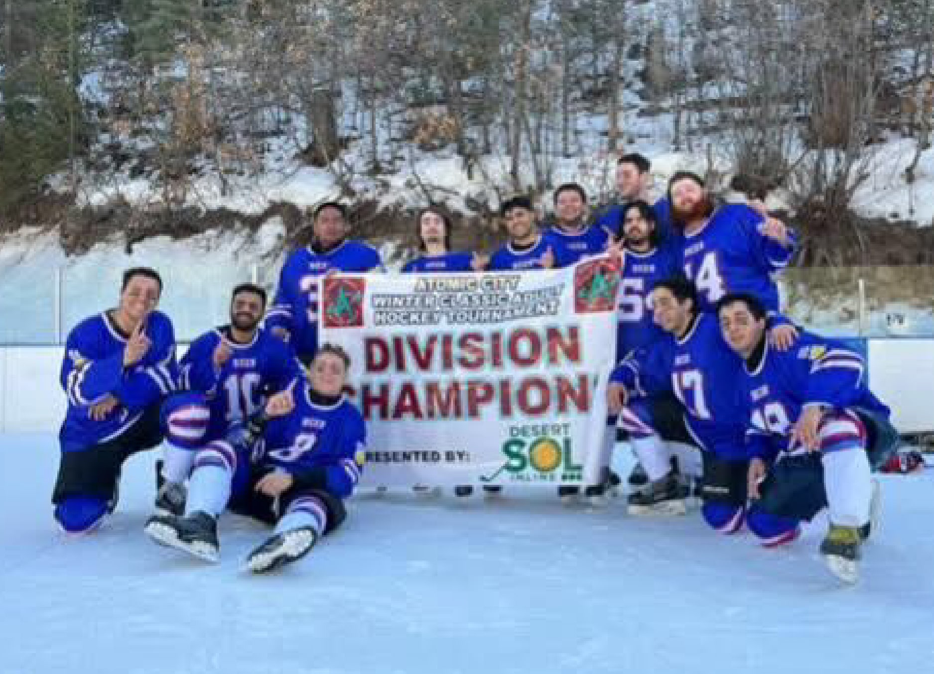 Hockey team photo 11