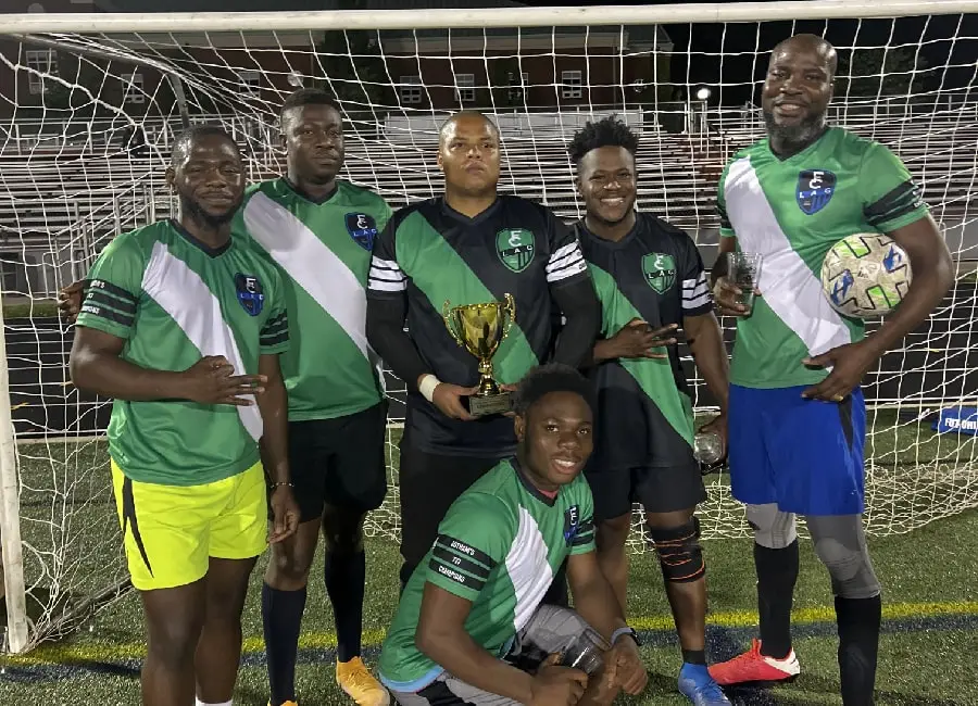Soccer team photo 8