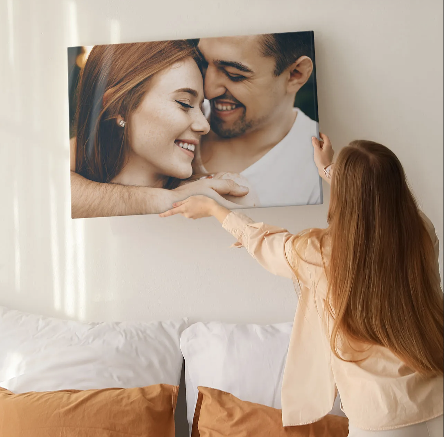 canvaspeople-print-hanging.png