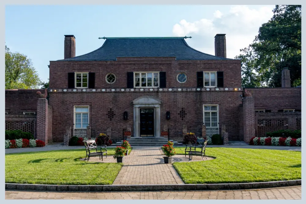 Front entrance of Newton White Mansion.