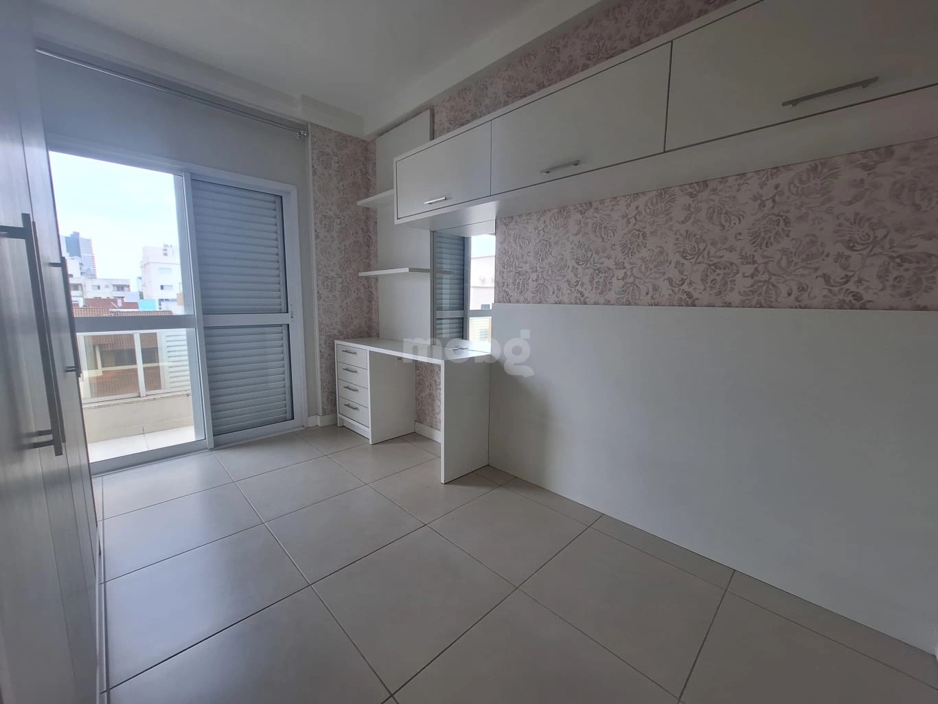 Apartamento para alugar com 3 quartos