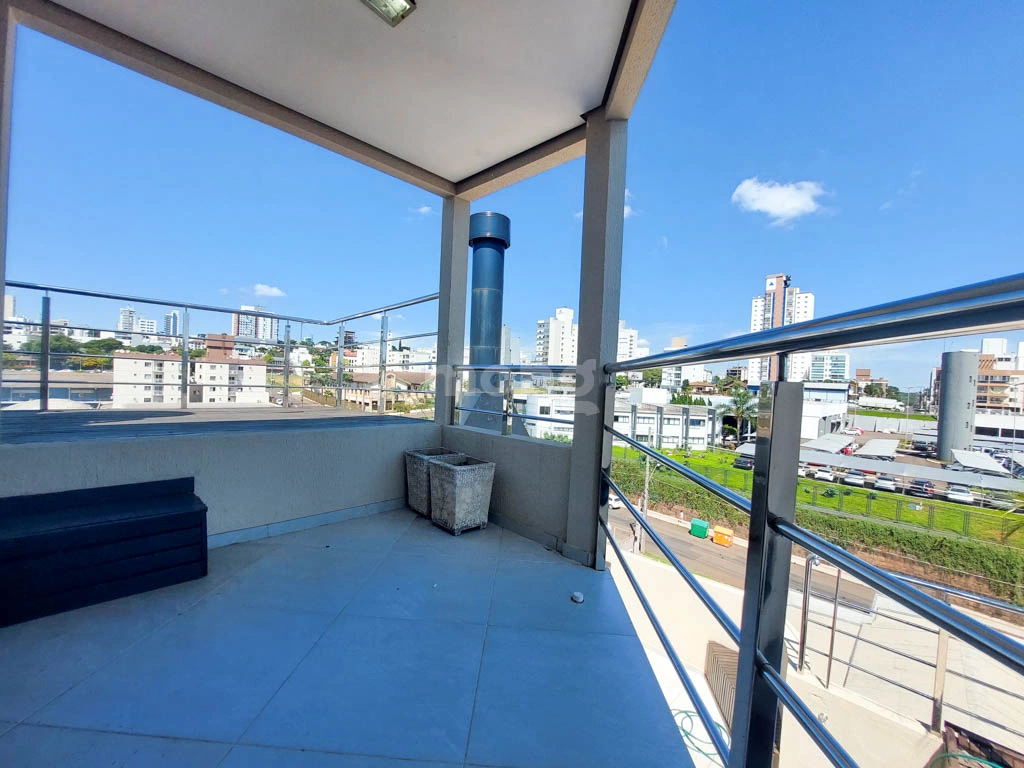 Apartamento para alugar com 4 quartos