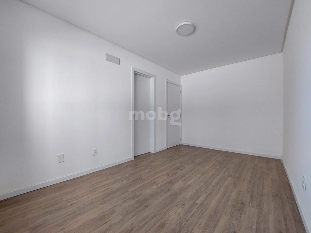 Apartamento para alugar com 3 quartos