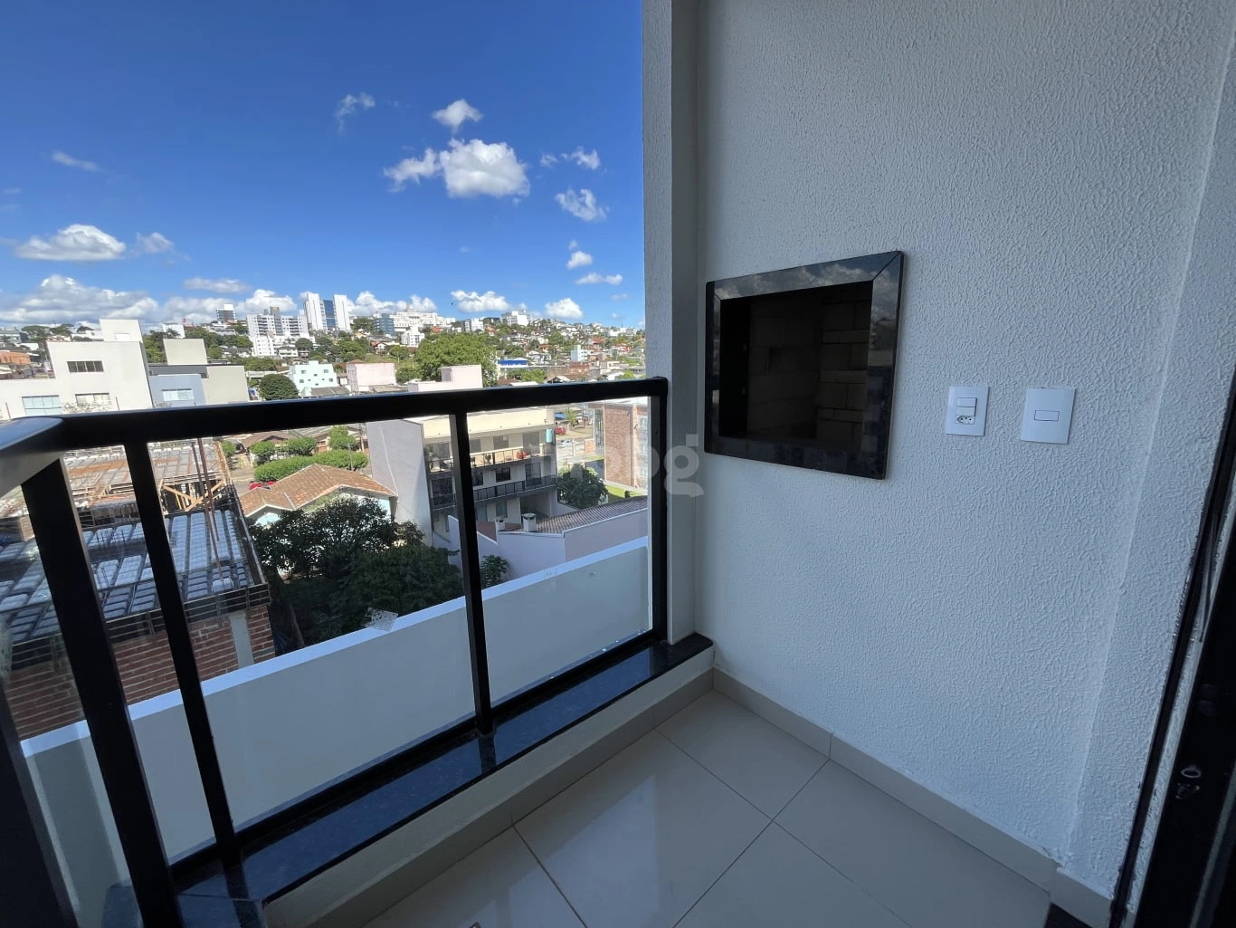 Apartamento para alugar com 2 quartos