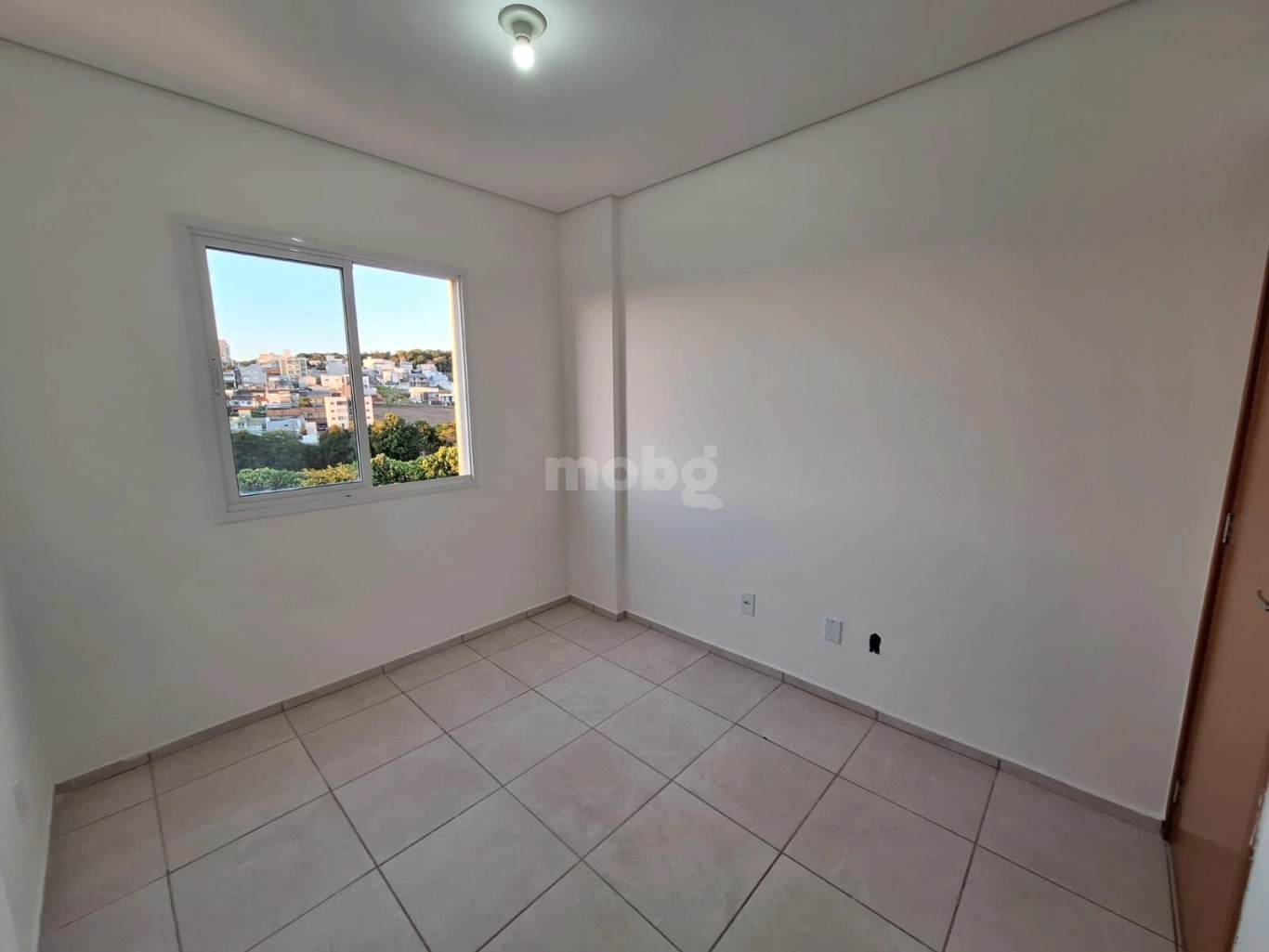 Apartamento para alugar com 2 quartos