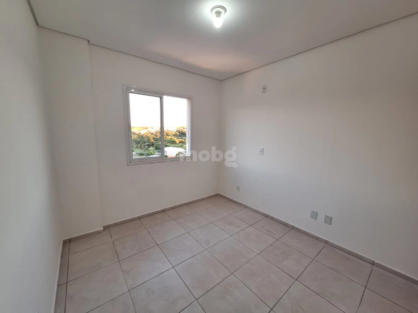 Apartamento para alugar com 2 quartos