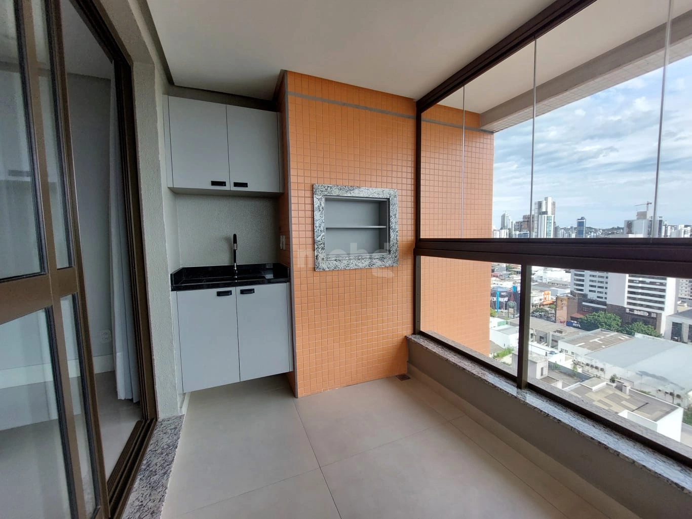 Apartamento para alugar com 3 quartos