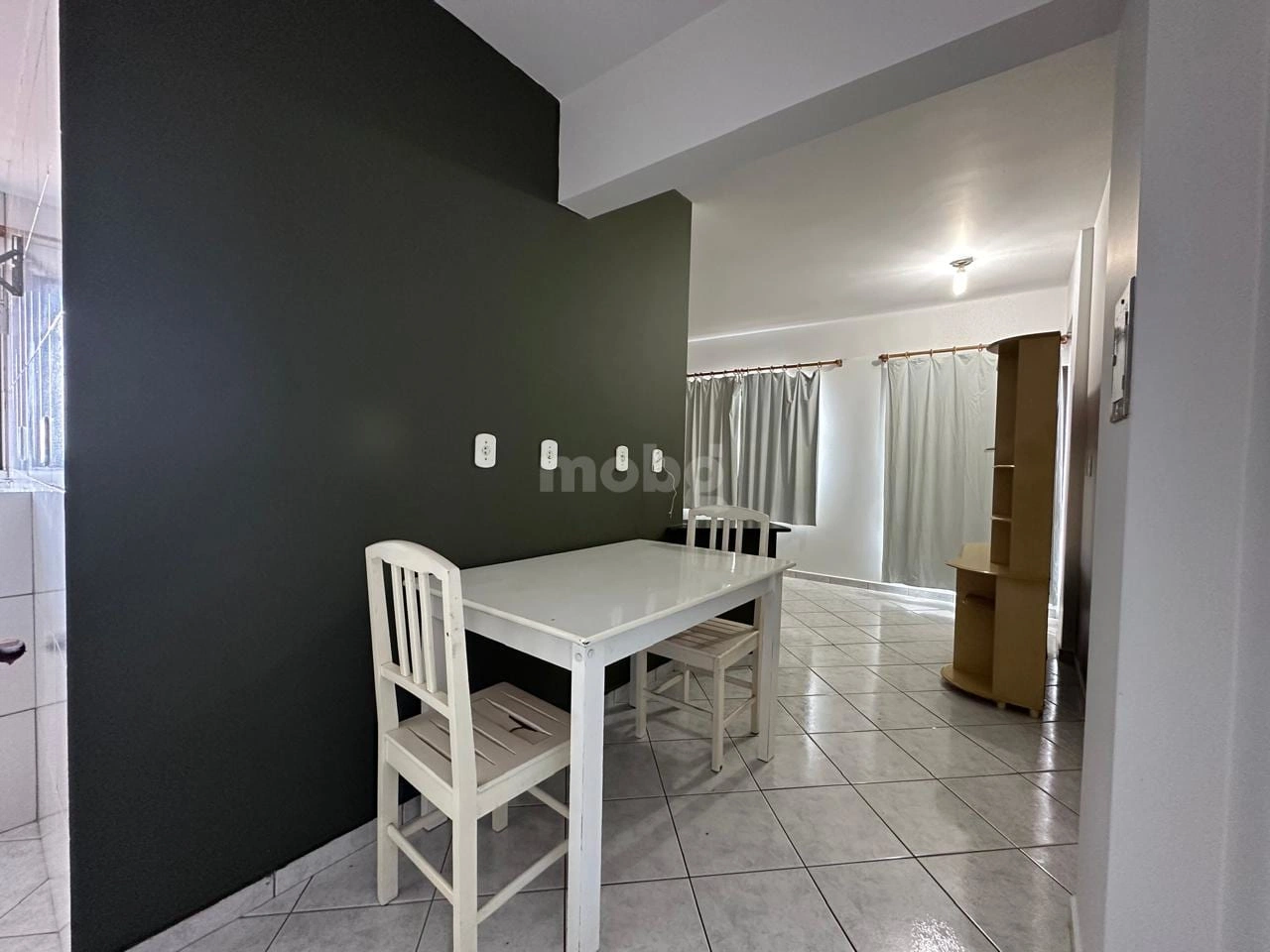 Apartamento para alugar com 1 quartos