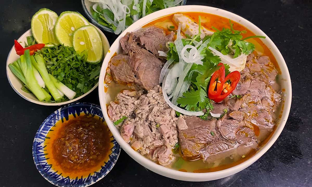 bun-bo-hue-cau-giay-1.jpg