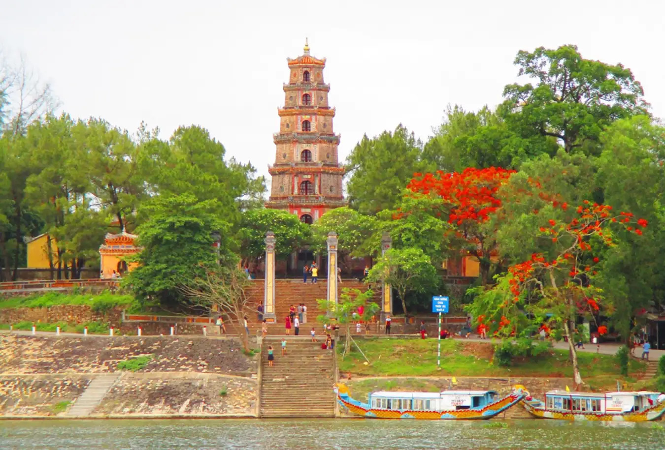 chua-thien-mu-1.jpg