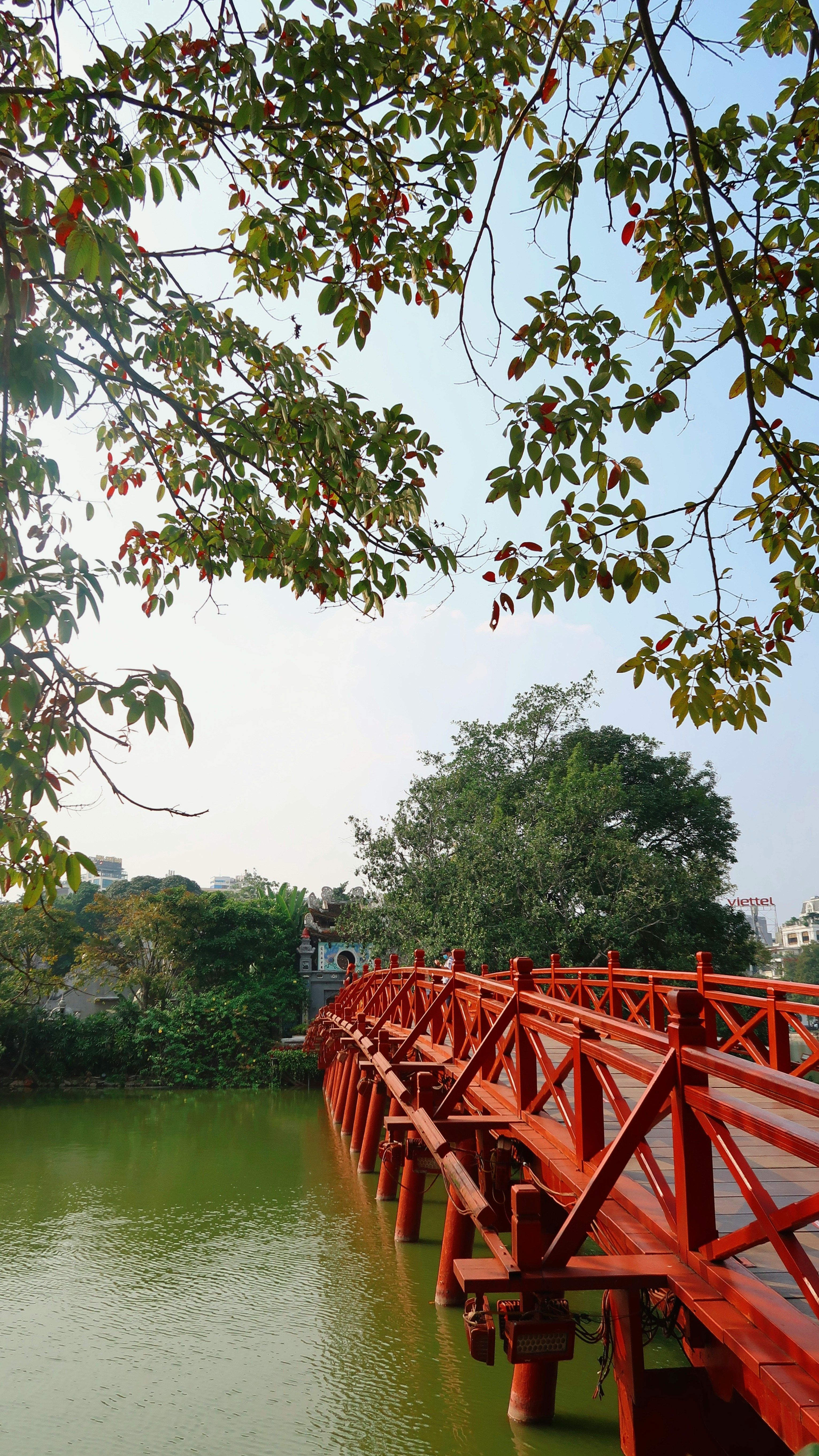 hanoi-lake.jpg