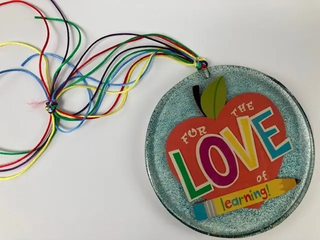 Hanging Plaque "For the Love of Learning