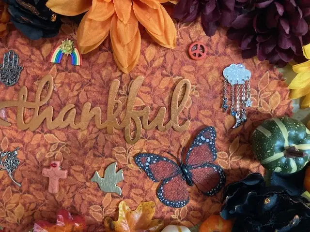 Platter Celebrating Thankful Items