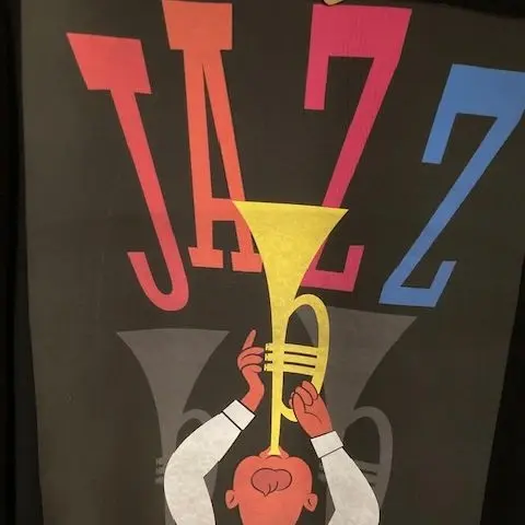 T-Shirt with Jazz Horn Player