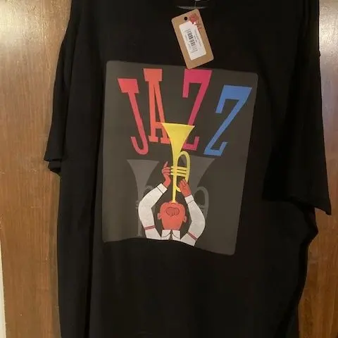T-Shirt with Jazz Horn Player