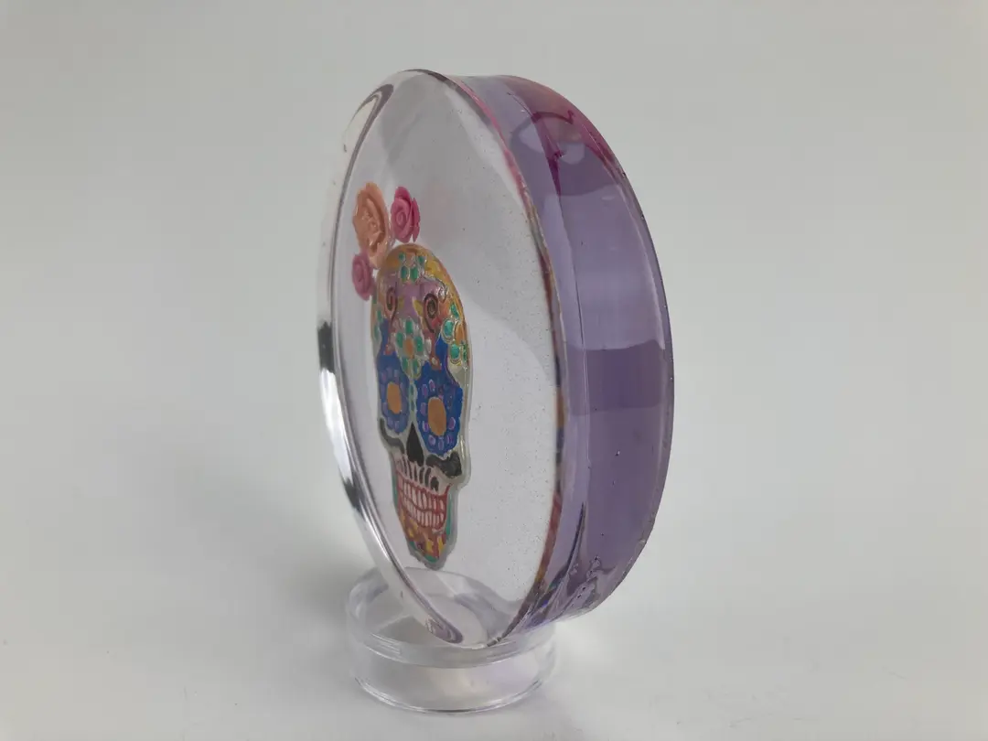 Catrina Paper Weight