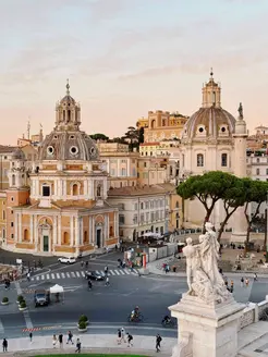 Emily’s choice: Paris or Rome?